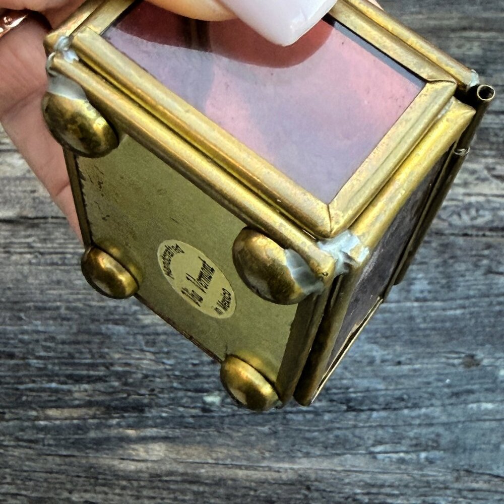 Vintage Via Vermont Etched Flower Pink Lavender Glass Brass Mirror Trinket Box - Picture 10 of 11